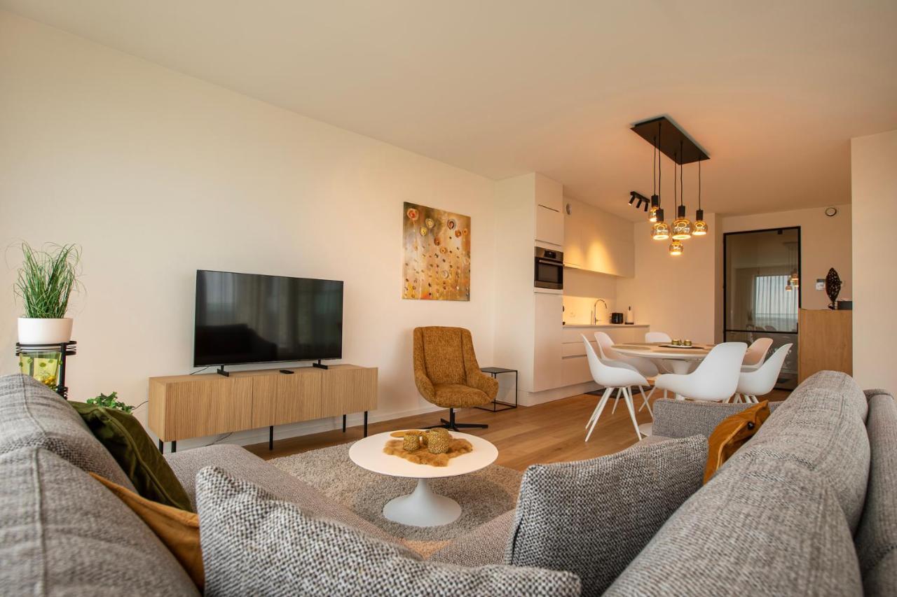 Modern En Gezellig Appartement Vlak Aan Het Strand Бланкенберге Екстериор снимка