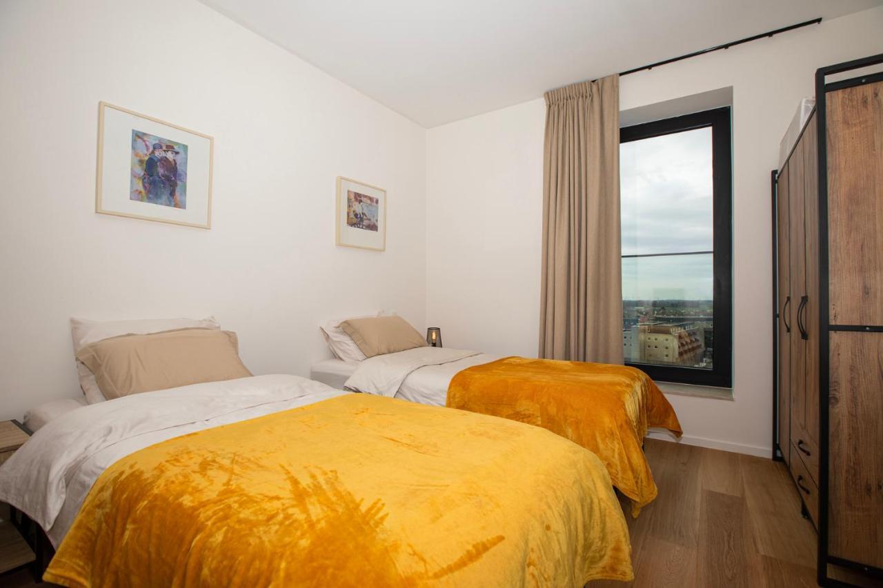 Modern En Gezellig Appartement Vlak Aan Het Strand Бланкенберге Екстериор снимка